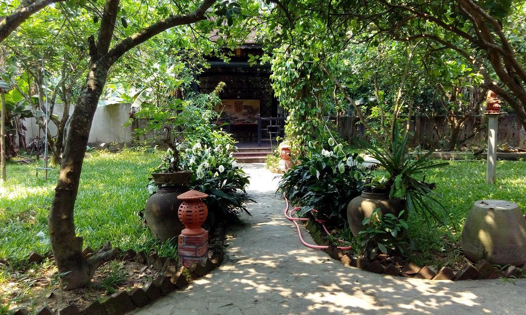 Tam Tinh Vien Homestay Hue Exteriör bild
