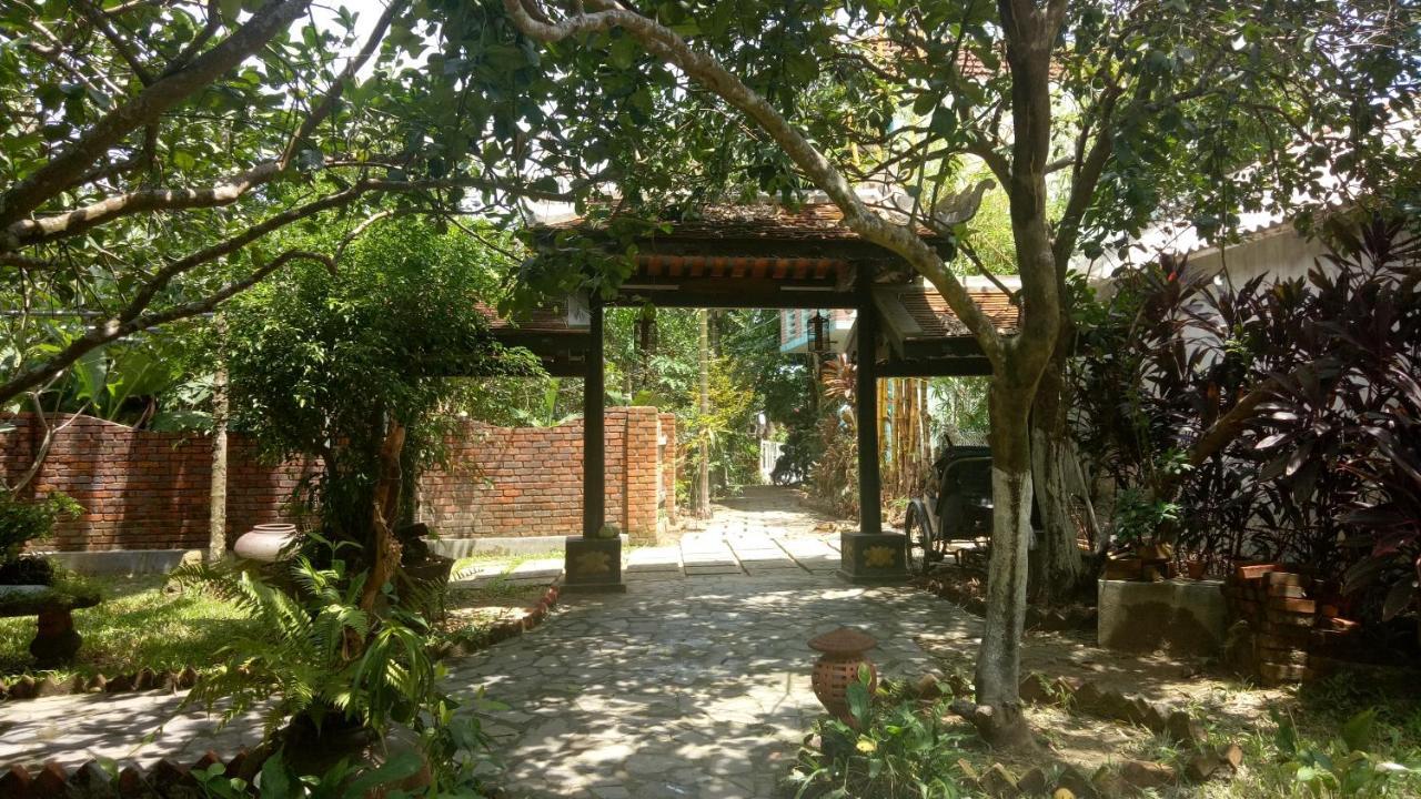 Tam Tinh Vien Homestay Hue Exteriör bild